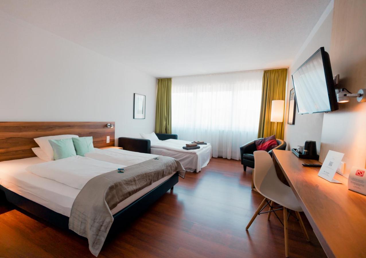 Best Western Hotel Ambassador เบานาทาล ภายนอก รูปภาพ