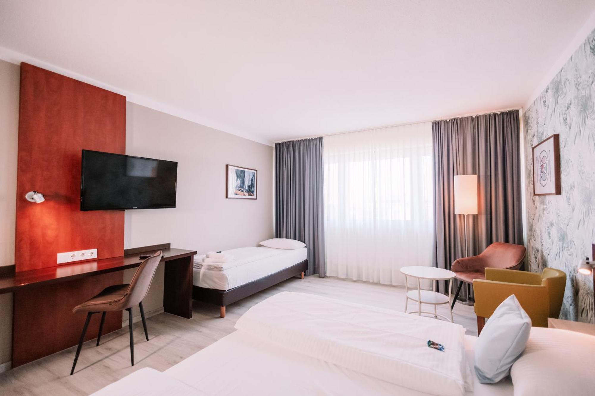Best Western Hotel Ambassador เบานาทาล ภายนอก รูปภาพ